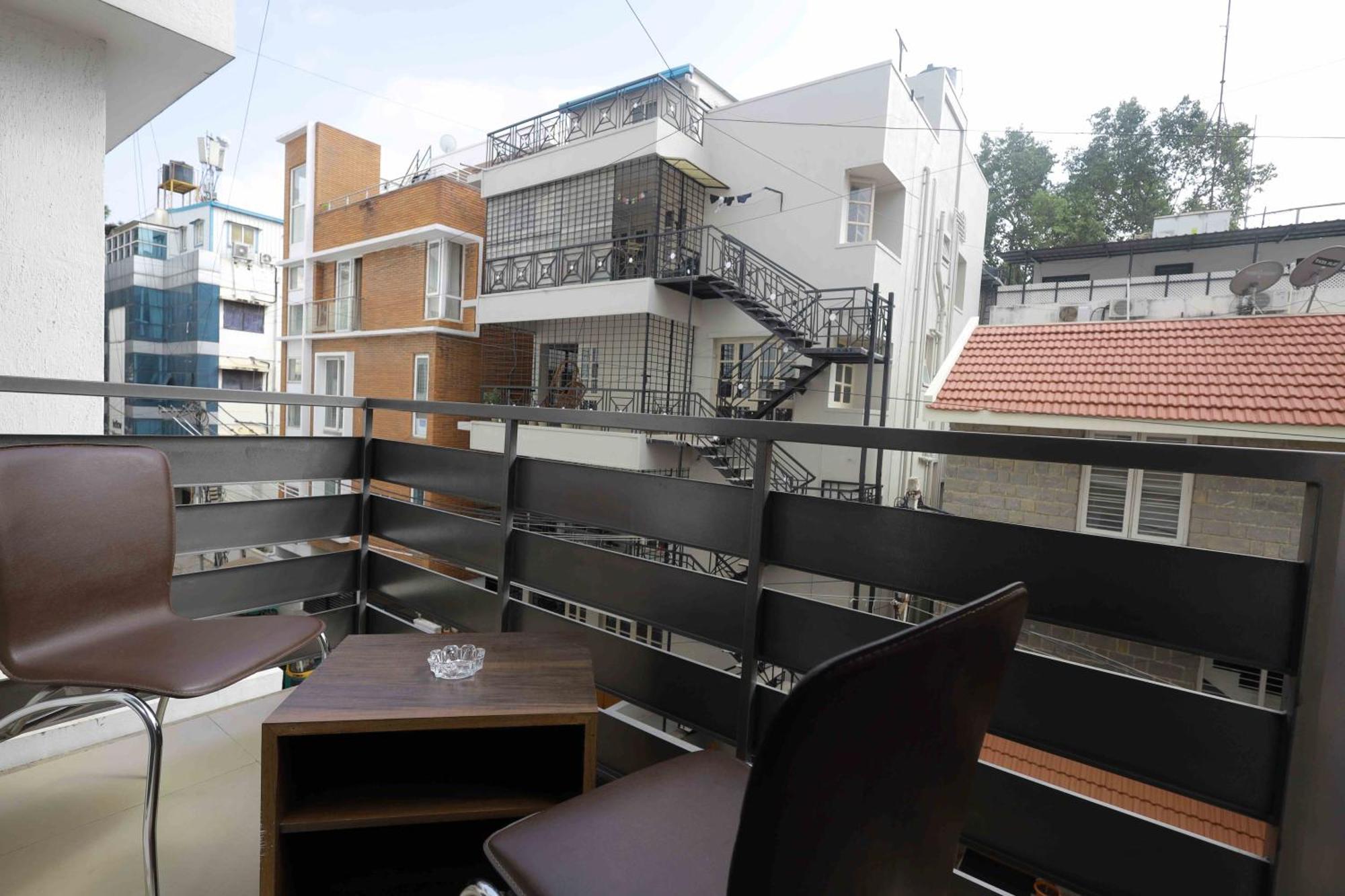 Ixora Suites Bengaluru Kültér fotó