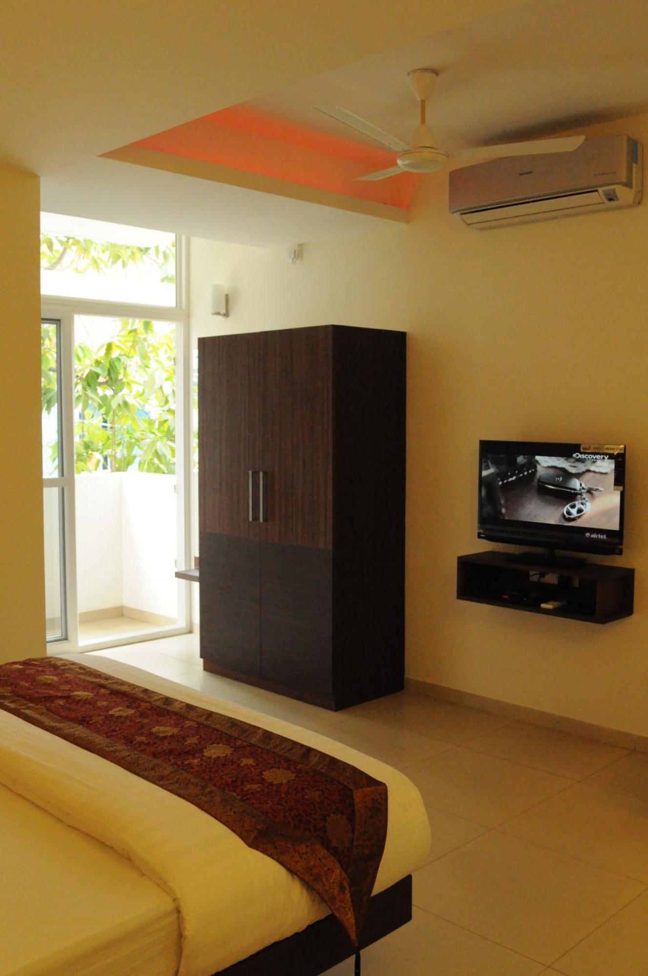 Ixora Suites Bengaluru Kültér fotó