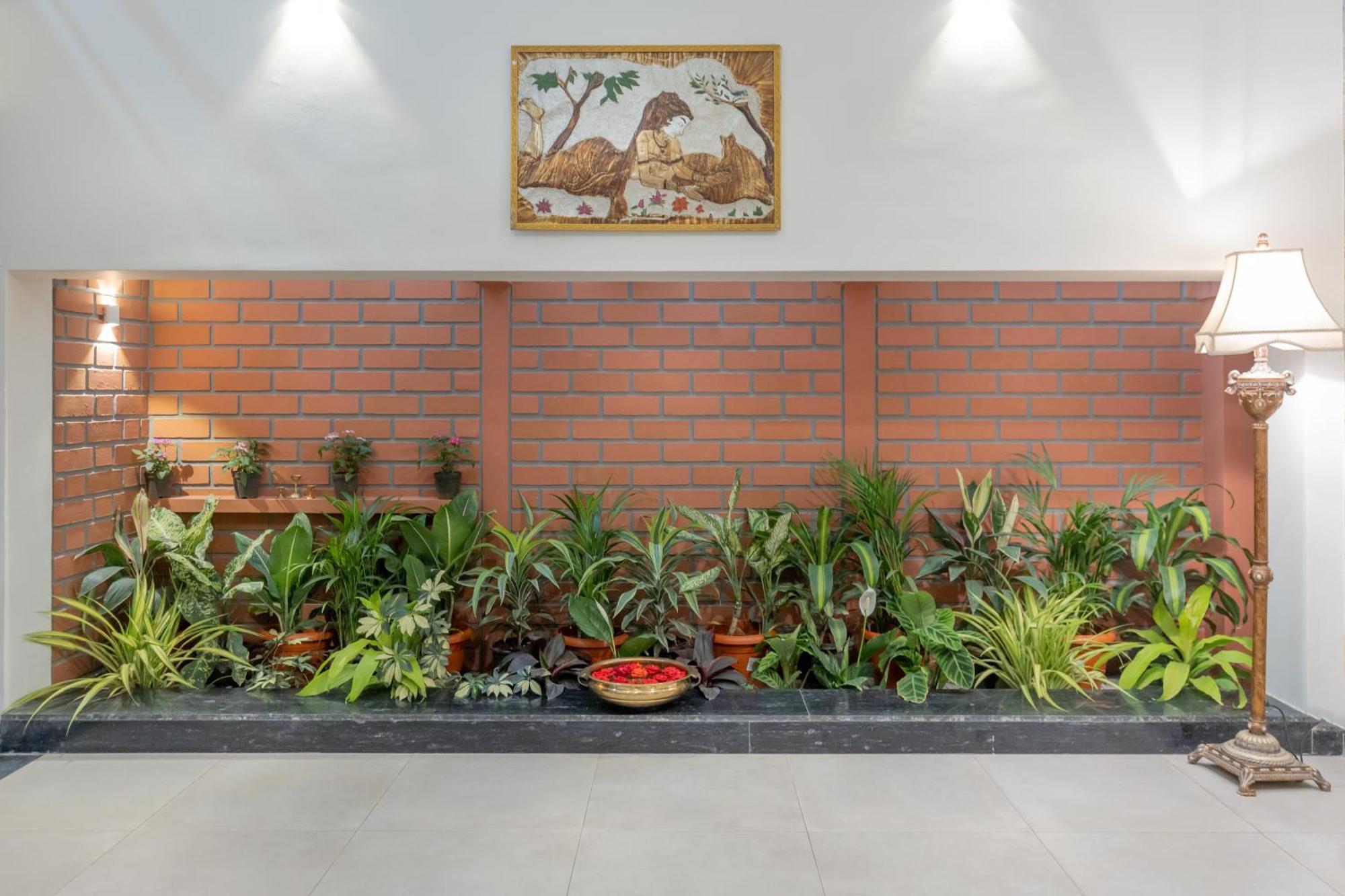 Ixora Suites Bengaluru Kültér fotó