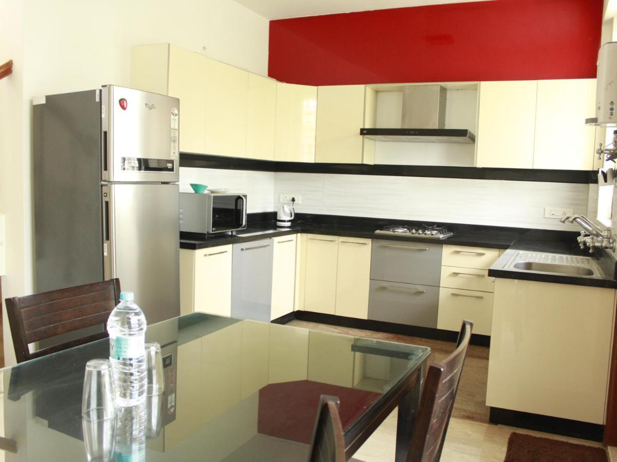 Ixora Suites Bengaluru Kültér fotó
