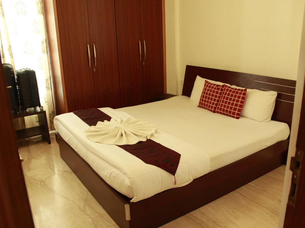 Ixora Suites Bengaluru Kültér fotó